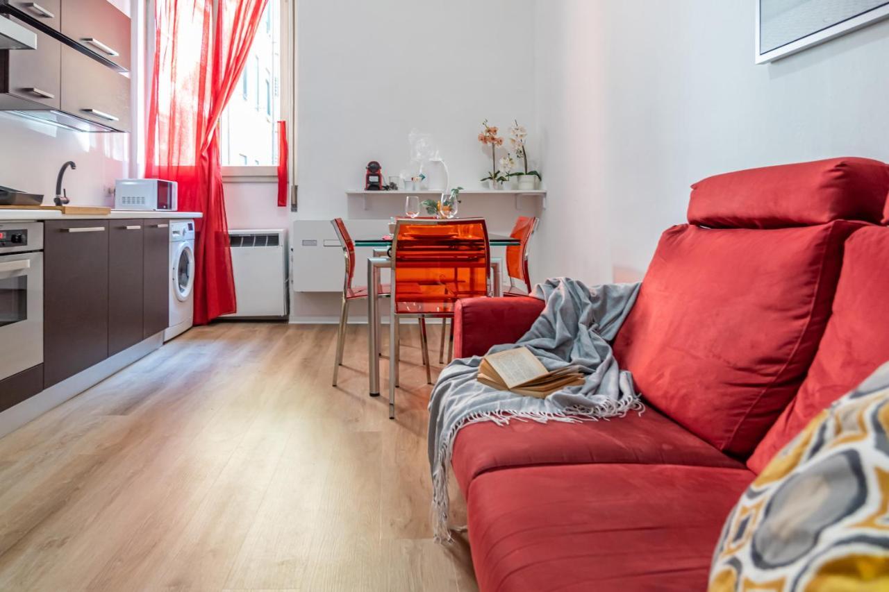 Casa Golgi - Pavia City - By Host4U Luaran gambar